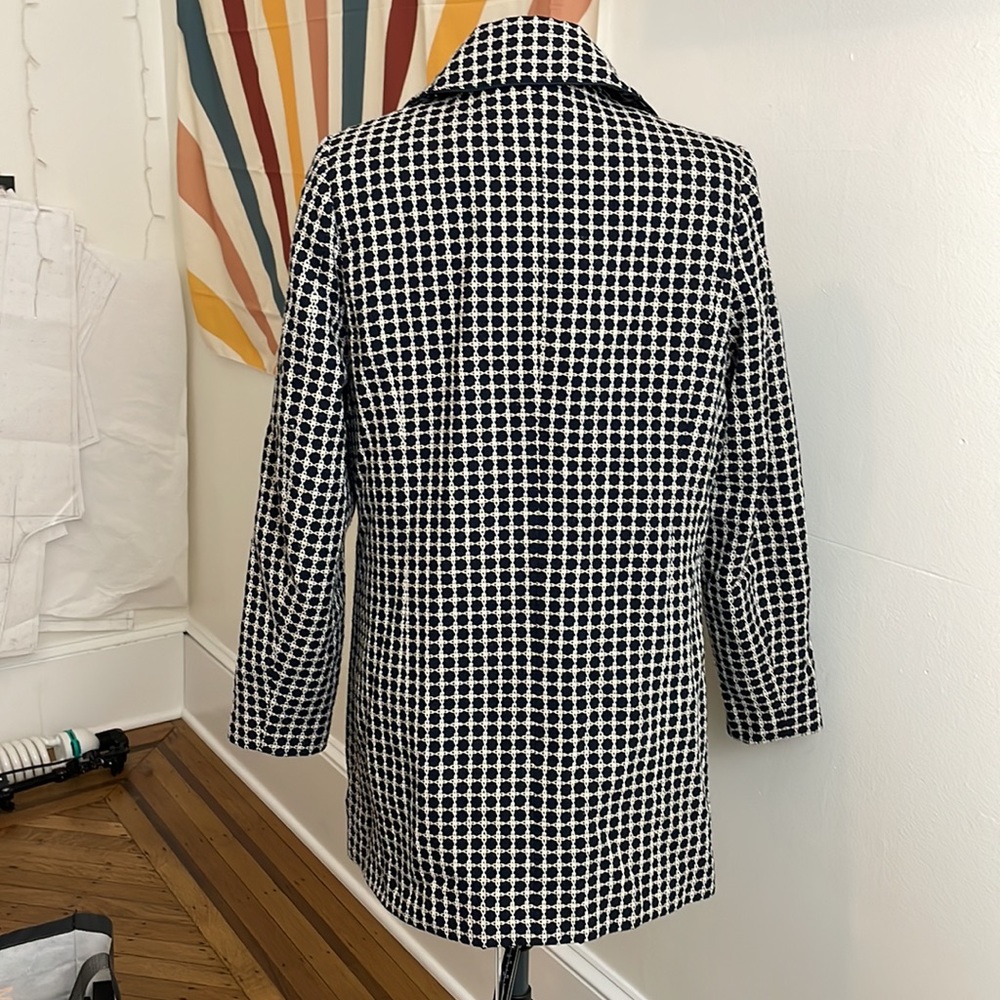 Vintage Inspired Textured Jacket - Picture 3 of 5